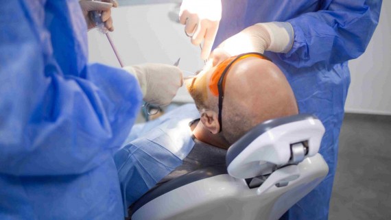 Protokol pravilne odstranitve mrtvega zoba – dr. Hal Huggins